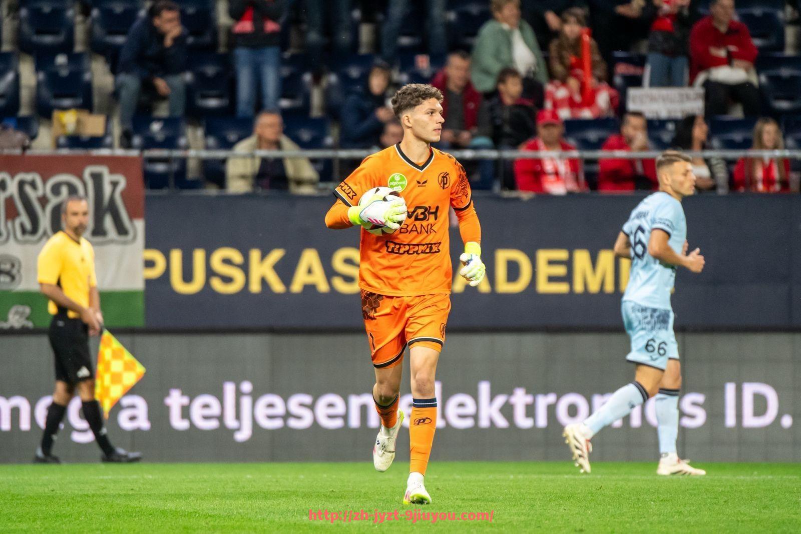 jiuyou九游娱乐-今日NBA火箭队赛事赛况及关键球员表现点评